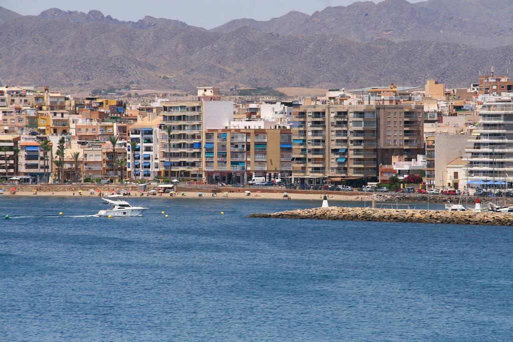 Marina Apt. A1b4 Águilas