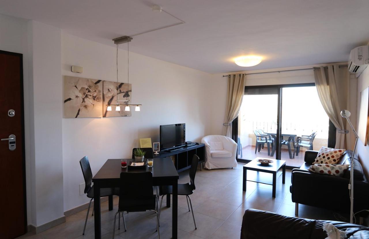 Marina Apt. A1b4 * Águilas