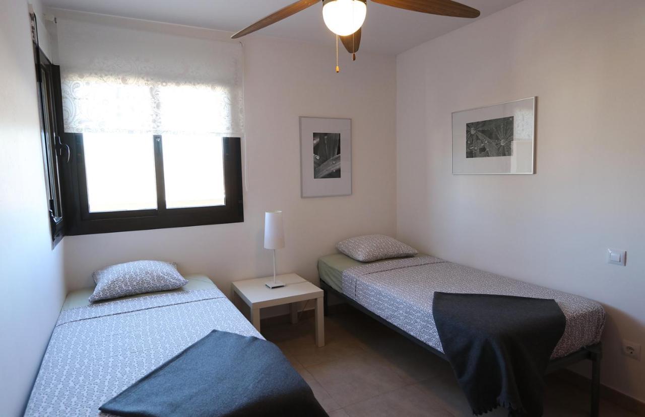 Marina Apt. A1b4 * Águilas